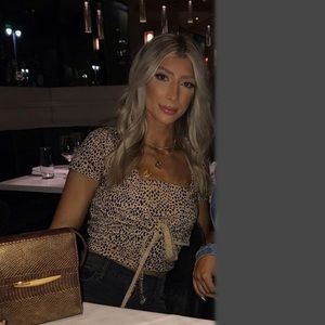 BRANDY MELVILLE☆ 2 piece shirt set